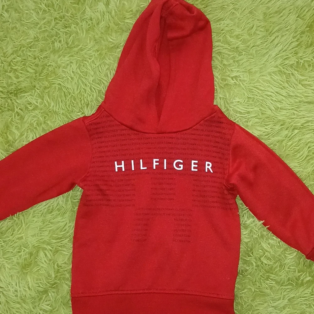 Tommy Hilfiger Toddler Red Hoodie Jacket with black joggers Size 2T PREOWNED‎